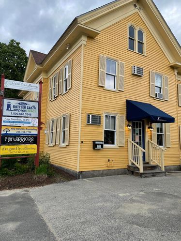 82 Main St, Bridgton, ME 04009